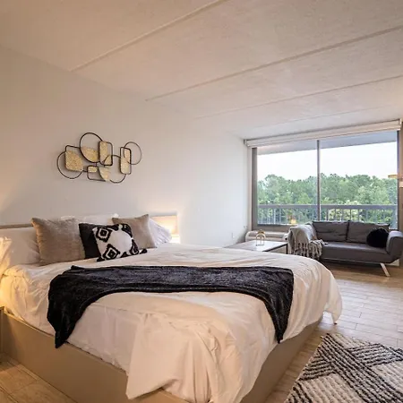 Modern Stay Close To Disney World And Free Parking